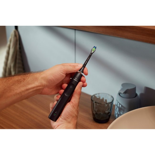 Электрическая зубная щетка Philips Sonicare 5300 HX7101/03