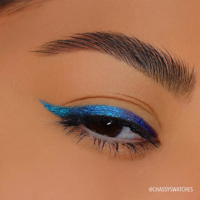 Карандаш для глаз MOIRA Supernova Multichrome Gel Liner 009 Buzz