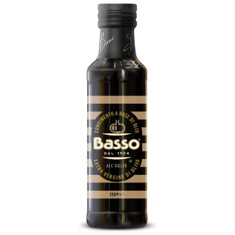 Масло Basso оливковое нерафинированное высшего качества с чесноком 250 мл Масло Basso оливковое нерафинированное высшего качества с чесноком 250 мл