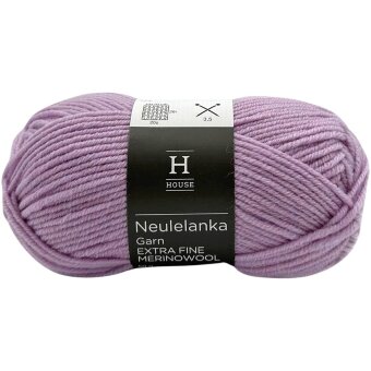 Пряжа House из мериносовой шерсти 50 гр Light Lilac 12119
