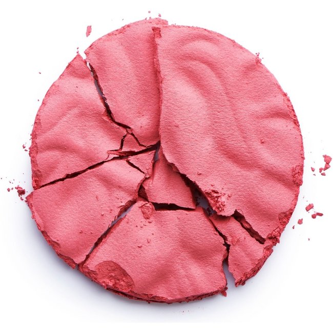 Румяна Makeup Revolution Reloaded Rose Kiss