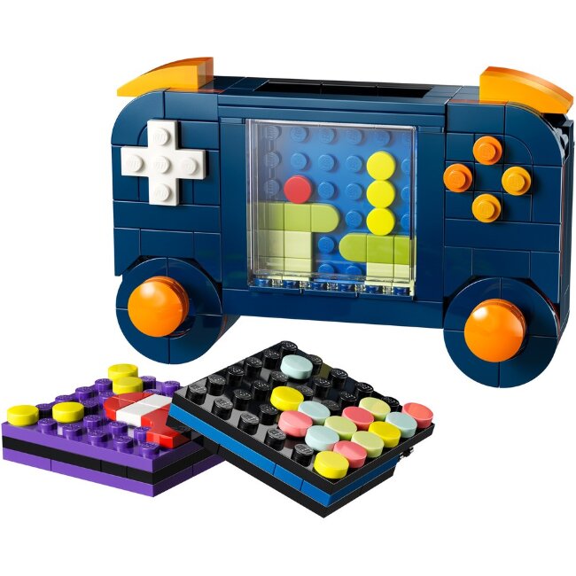 Игровая приставка LEGO® Creator 31380 в ретро-стиле Игровая приставка LEGO® Creator 31380 в ретро-стиле
