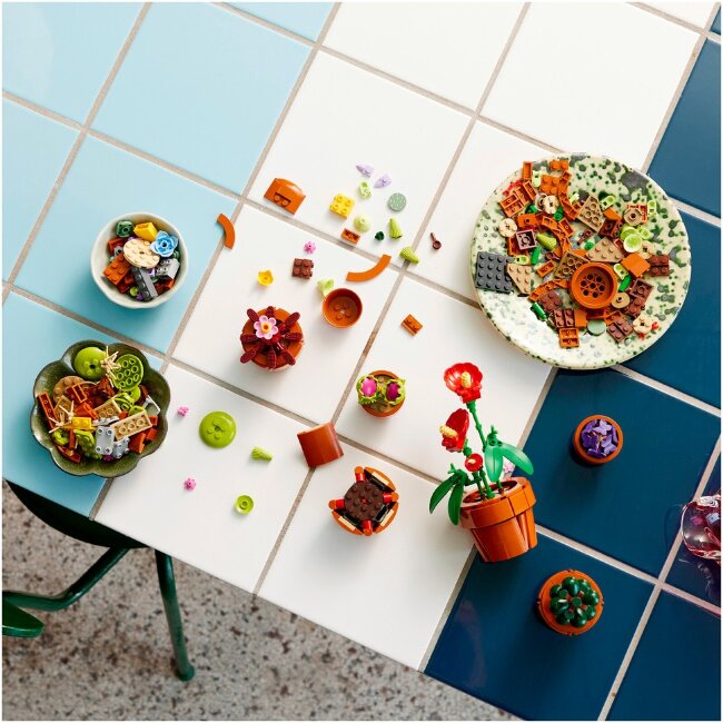 Конструктор LEGO® Icons 10329 Мини-растения Конструктор LEGO® Icons 10329 Мини-растения