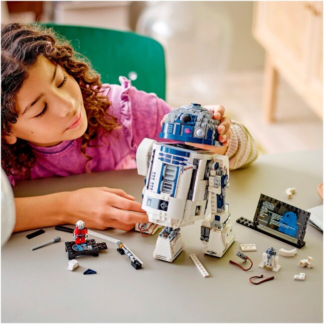 Конструктор LEGO® Star Wars™ 75379 R2-D2™ Конструктор LEGO® Star Wars™ 75379 R2-D2™