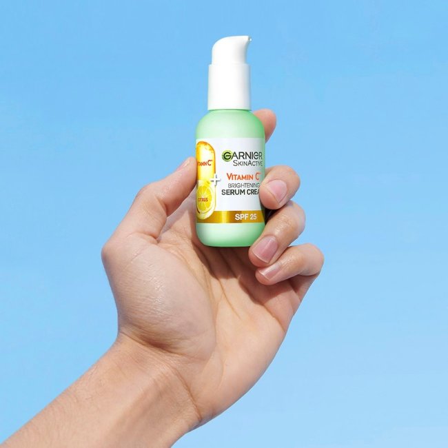 Дневной крем Garnier SkinActive Vitamin C* для тусклой кожи 50 мл