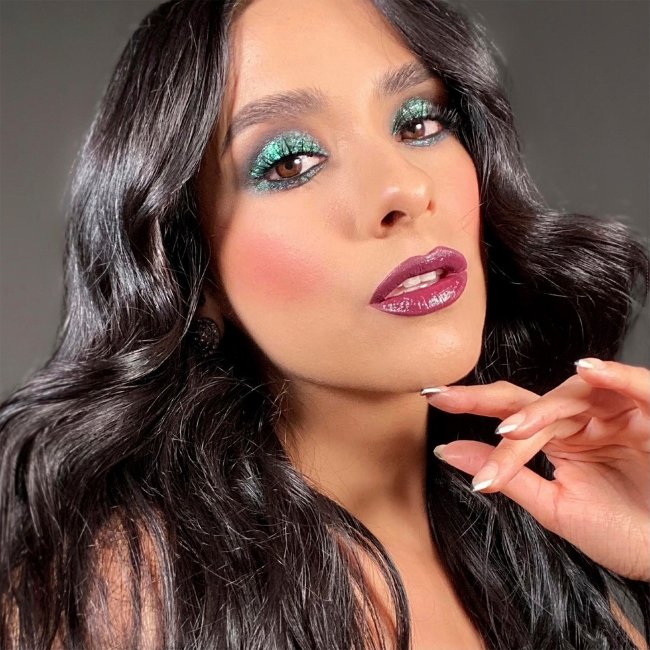 Жидкие тени для век MOIRA Diamond Daze 009 Green Paradise