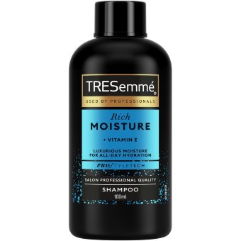 Шампунь увлажняющий с витамином Е TRESemme 100 мл