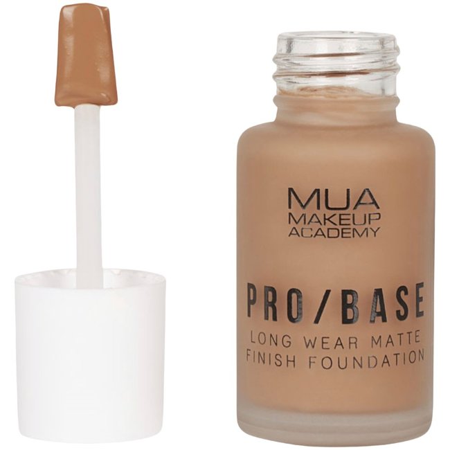 Тональная основа MUA Make Up Academy Pro Base Long Wear матовое покрытие 30 мл 180