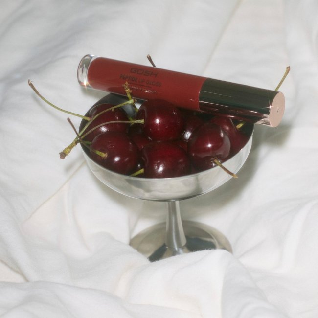 Блеск для губ Gosh Peptide 005 Cherry 7 мл
