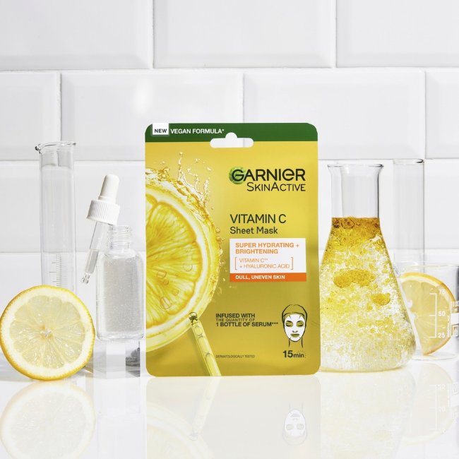 Тканевая маска для лица Garnier SkinActive Vitamin C суперувлажняющая и осветляющая 28 гр